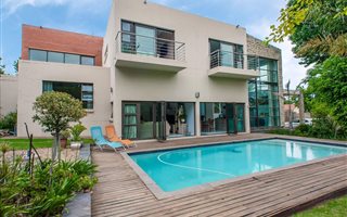 4 Bedroom House in Craighall Park