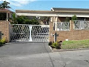 2 Bed House in Escombe