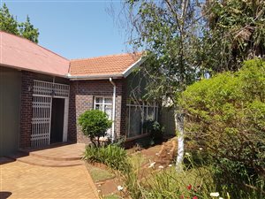 3 Bed House in Observatory