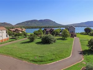 2360 m² Land available in The Coves