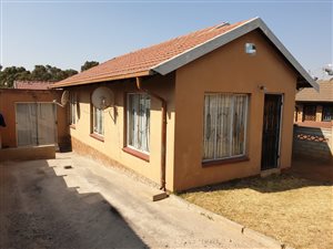 4 Bed House in Riverlea