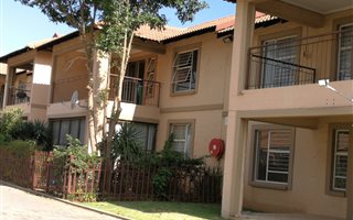 2 Bedroom Flat in Denneoord