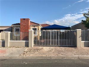 3 Bed House in Blue Downs