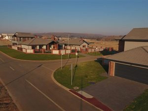 505 m² Land available in Zambezi Manor Estate