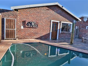 3 Bed House in George South