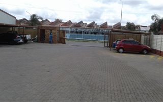 230 m² Industrial space in Brakpan North