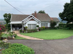 3 Bed Townhouse in Clarendon