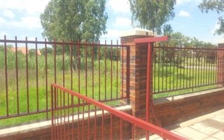 2 Bedroom Flat in Potchefstroom Central