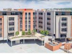 547 m² Commercial space in Clydesdale