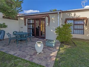 2 Bed Townhouse in Helena Heights