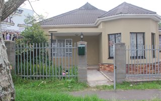6 Bedroom House in Southernwood