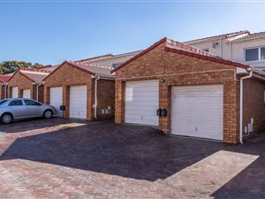 2 Bed Townhouse in Heathfield