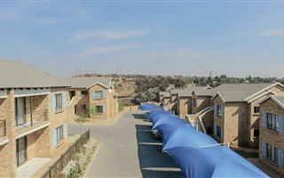2 Bedroom Apartment in Southcrest