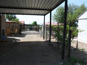 3 Bed House in Graaff Reinet