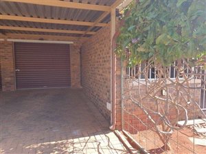 2 Bed Townhouse in Clarina