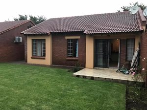 3 Bedroom Simplex in Eco Park