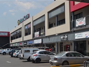 95 m² Commercial space in Modderfontein