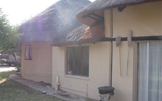2 Bedroom House in Naboomspruit