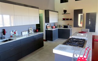 4 Bedroom House in Zwartkloof Private Game Reserve