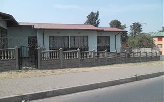 3 Bedroom House in Newclare