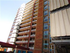 2 Bed Apartment in Gezina