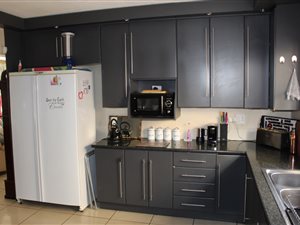 3 Bed House in Three Rivers East