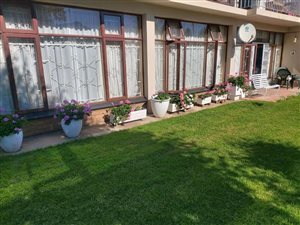 2 Bed Apartment in Queenstown Central