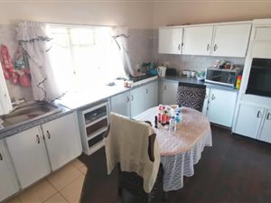 3 Bed House in Rothdene