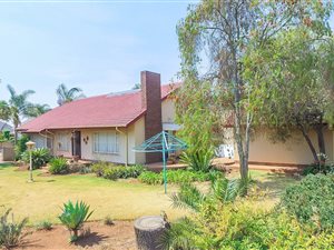3 Bed House in Glen Marais