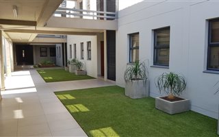1 Bedroom Simplex in Lynnwood