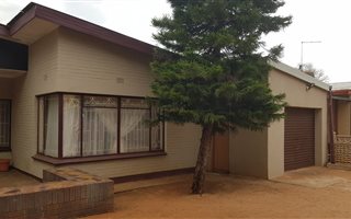 3 Bedroom House in Verwoerdpark