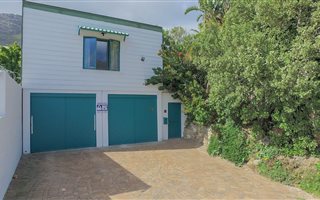 3 Bedroom House in Hout Bay and surrounds