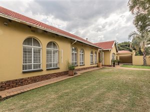 4 Bed House in Rynsoord