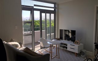 1 Bedroom Apartment in Rondebosch
