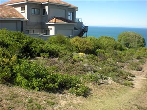 650 m² Land available in Mossel Bay Golf Estate