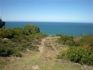 650 m² Land available in Mossel Bay Golf Estate
