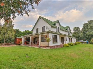 5 Bed House in Hillcrest Central