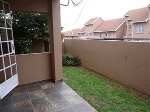 2 Bed Apartment in Radiokop