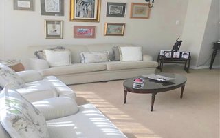 3 Bedroom Apartment in Atholhurst