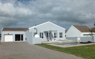 4 Bedroom House in Country Club