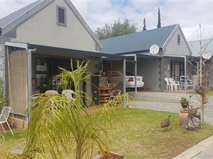 2 Bed Townhouse in Oudtshoorn