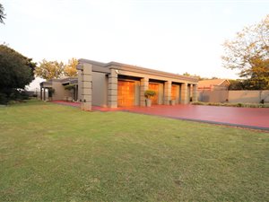 4 Bed House in Presidents Dam