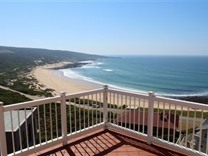 1205 m² Land available in Jongensfontein