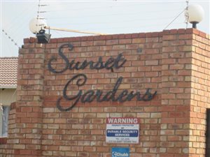 2 Bed Townhouse in Naturena
