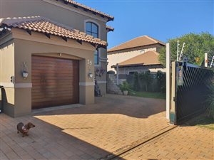 2 Bed House in Hartbeespoort Dam