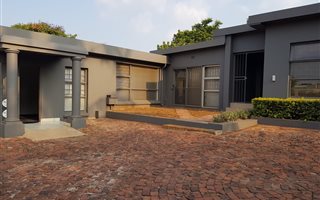 3 Bedroom House in Die Wilgers