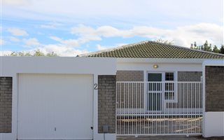3 Bedroom House in Goedemoed