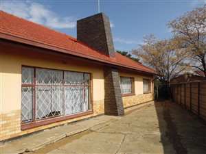 3 Bed House in Riebeeckstad