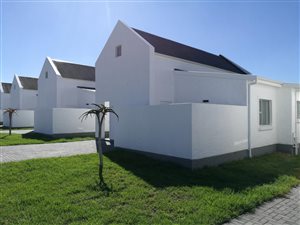 2 Bed Townhouse in Pinelands