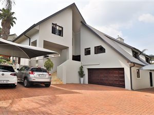 4 Bed House in Hurlingham Manor